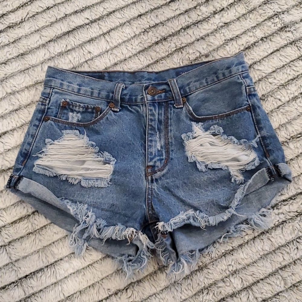 Distressed DENIM CoLAB jean shorts size 25